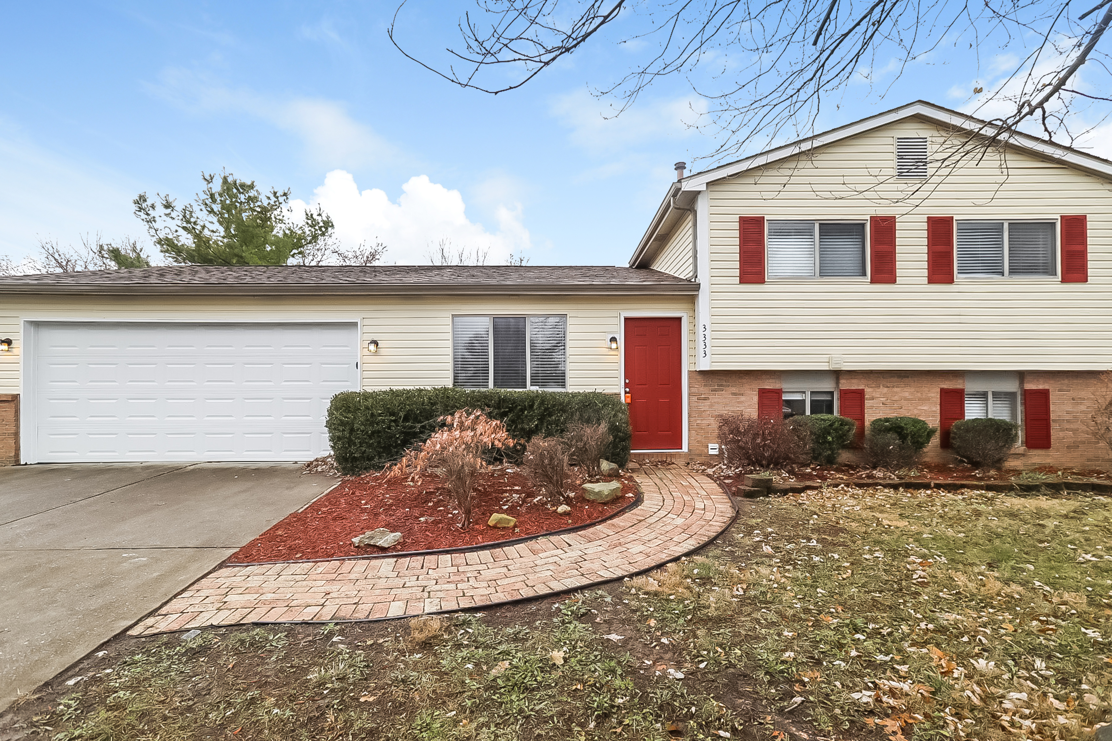 3333 Wigham Ct Pickerington, OH 43147